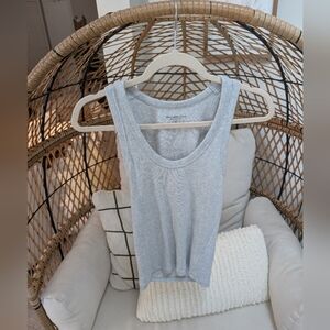 ✨ Abercrombie Scoop Neck Tank Top